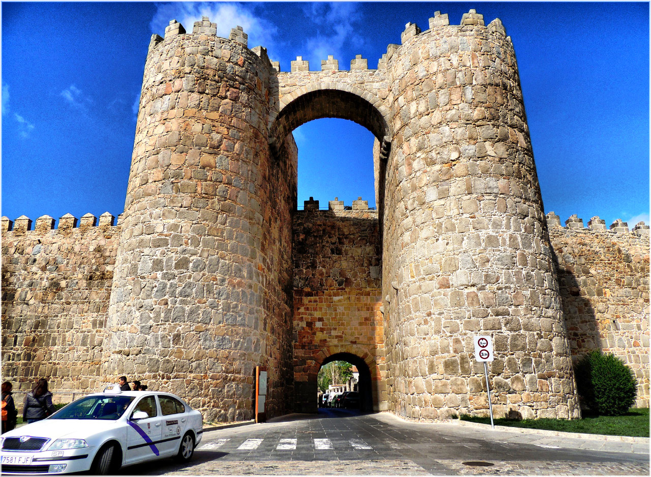 Avila (Photo license: CC BY 2.0)